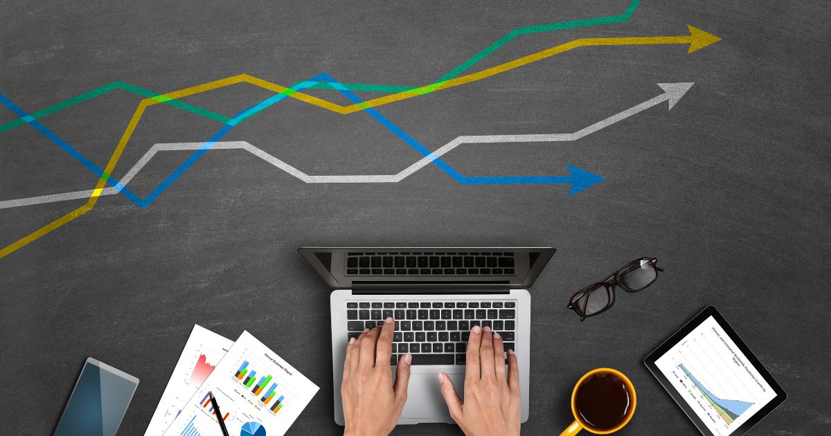 Average vs. Awesome Decoding the Media Buying Strategies of Top Performers - blog post image